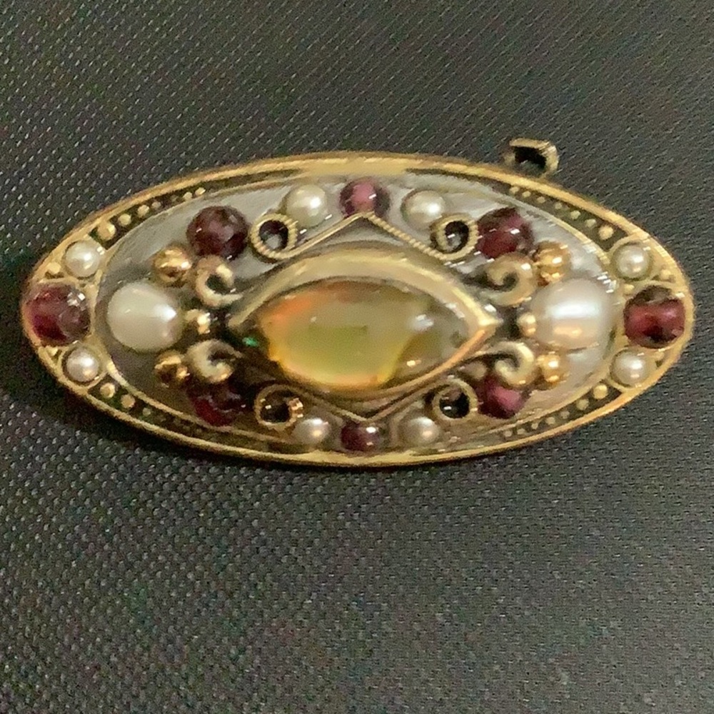 Michal Golan Pin